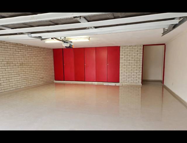 3 BEDROOM HOUSE FOR SALE IN WESTVILLE